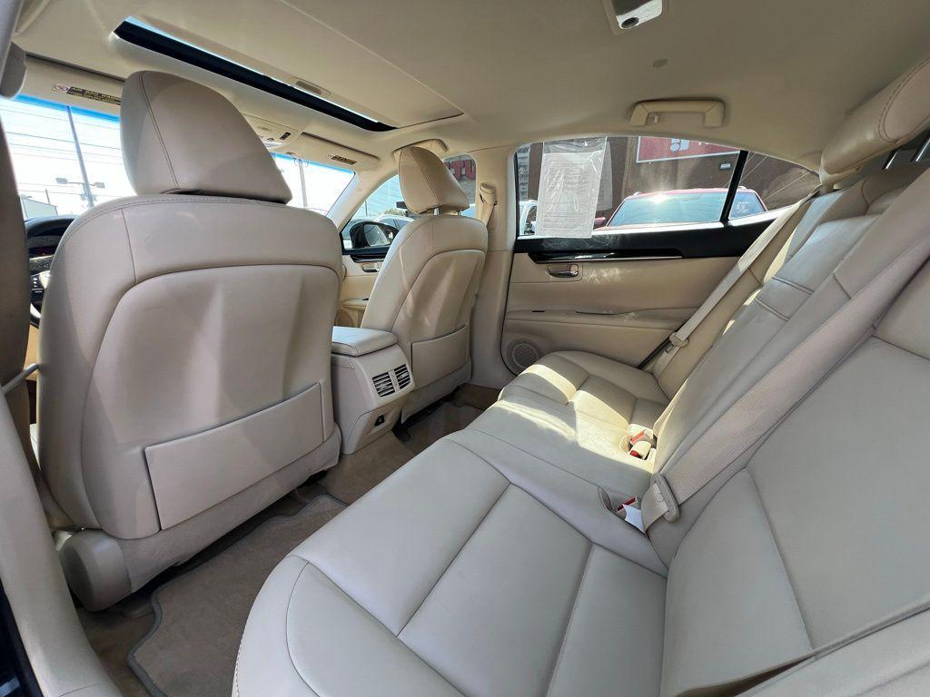 used 2014 Lexus ES 350 car, priced at $15,500