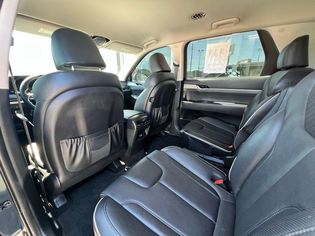 used 2023 Hyundai Palisade car, priced at $33,500