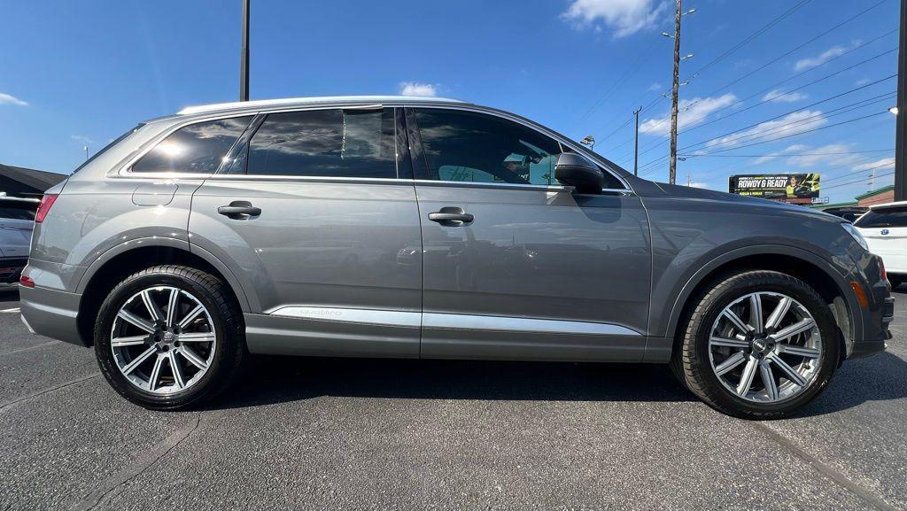 used 2017 Audi Q7 car, priced at $15,800