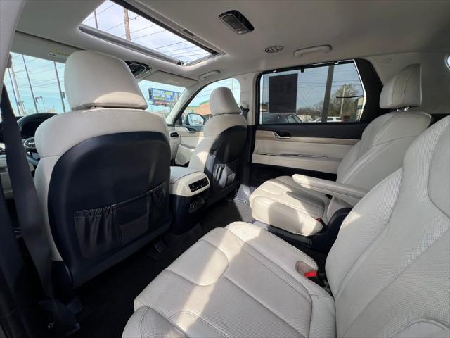 used 2020 Hyundai Palisade car, priced at $25,000