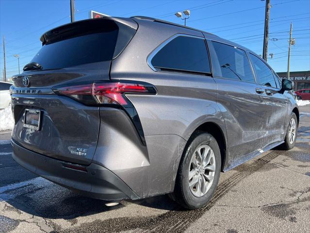 used 2021 Toyota Sienna car, priced at $30,495