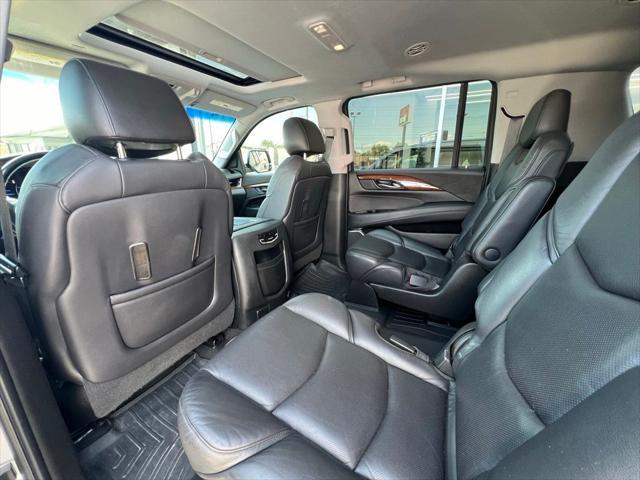 used 2019 Cadillac Escalade ESV car, priced at $33,495