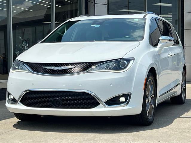 used 2017 Chrysler Pacifica car, priced at $15,500