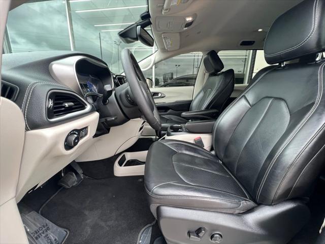 used 2022 Chrysler Pacifica Hybrid car, priced at $27,500