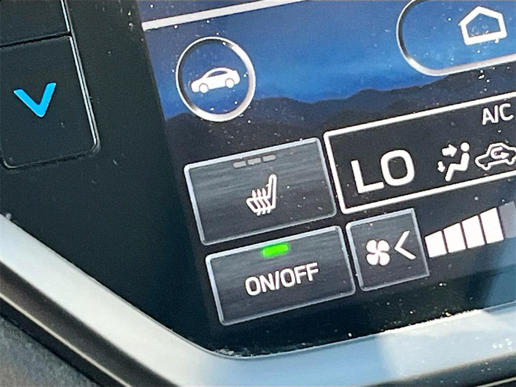 used 2024 Subaru Ascent car, priced at $32,800