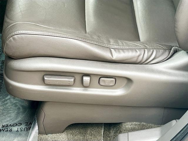 used 2015 Honda Odyssey car, priced at $14,000