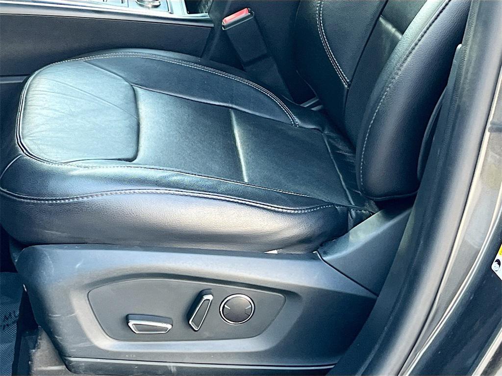used 2020 Ford Explorer car, priced at $24,400