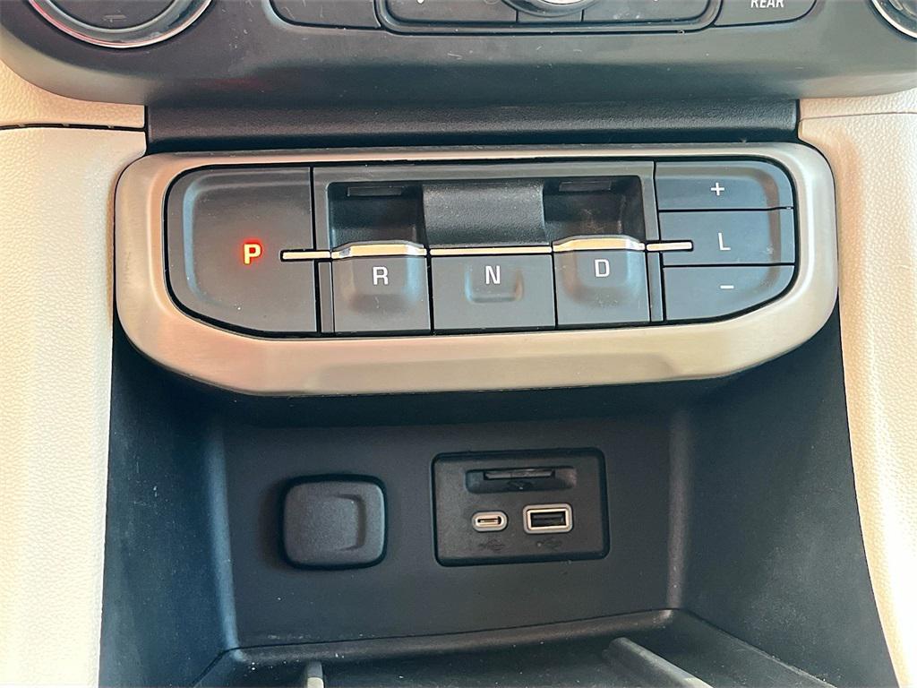 used 2022 GMC Acadia car, priced at $27,200