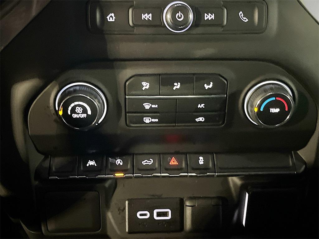 used 2024 Chevrolet Silverado 1500 car, priced at $35,400