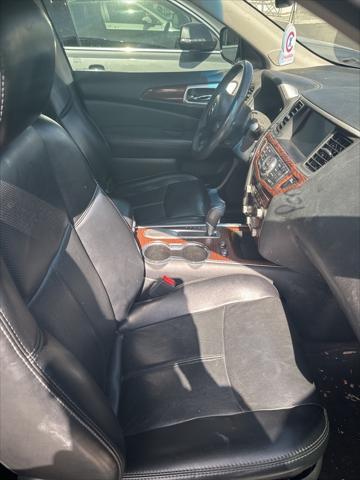 used 2017 Nissan Pathfinder car, priced at $14,000