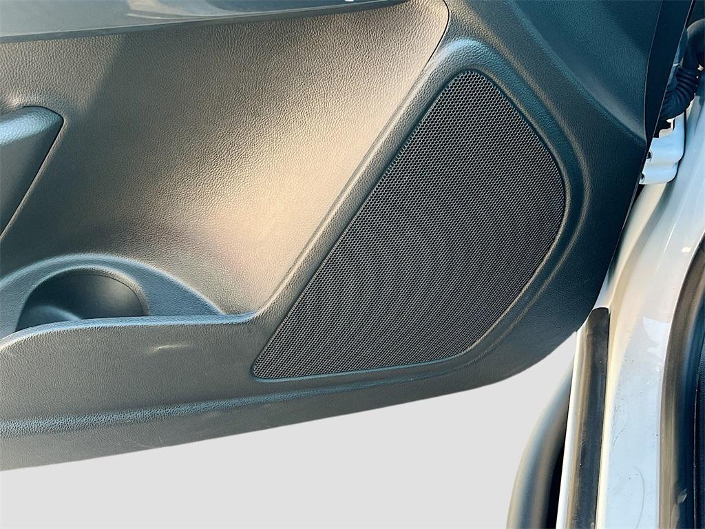 used 2022 GMC Canyon car, priced at $30,500