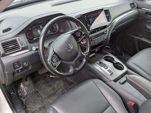 used 2022 Honda Pilot car, priced at $25,000