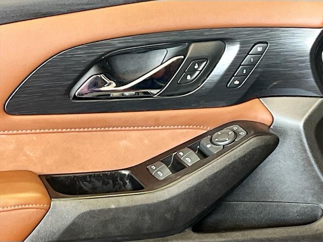 used 2019 Chevrolet Traverse car, priced at $22,900