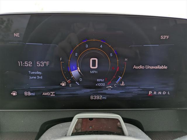 used 2024 Chevrolet Traverse car, priced at $48,600