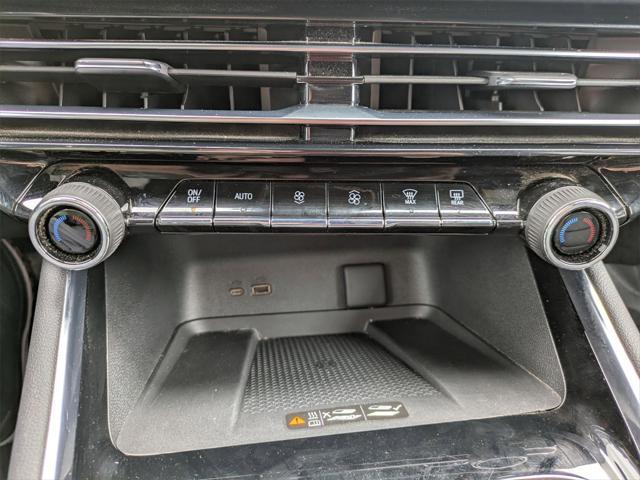 used 2024 Chevrolet Traverse car, priced at $48,600