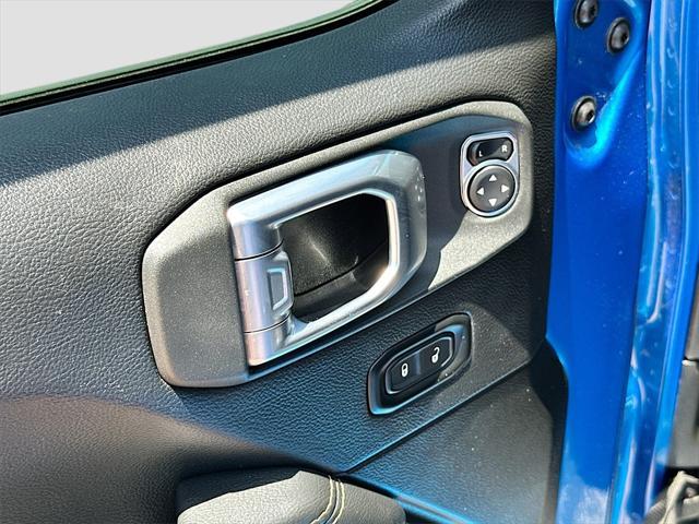 used 2022 Jeep Gladiator car, priced at $27,100