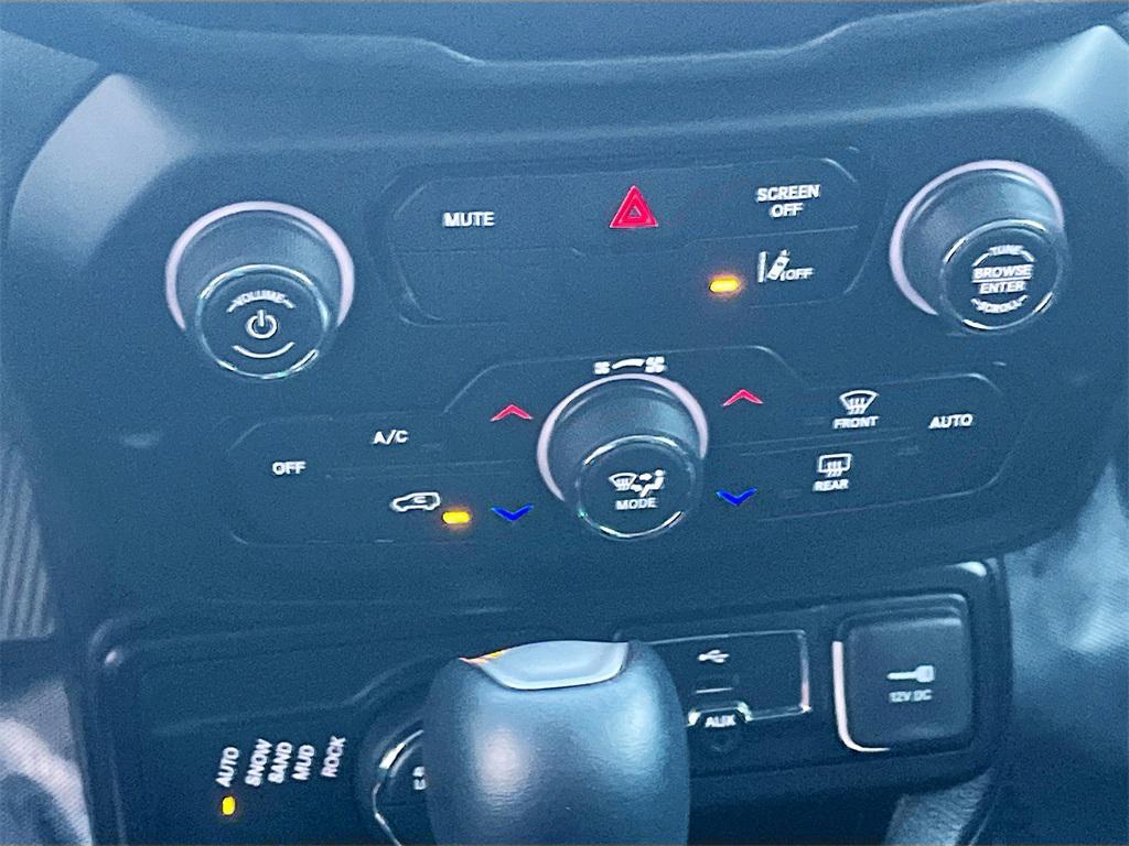 used 2023 Jeep Renegade car, priced at $19,000