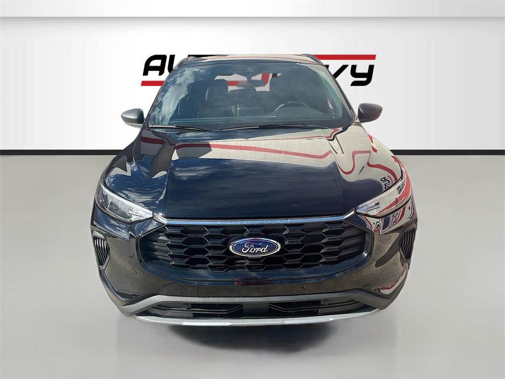 used 2025 Ford Escape car, priced at $26,000