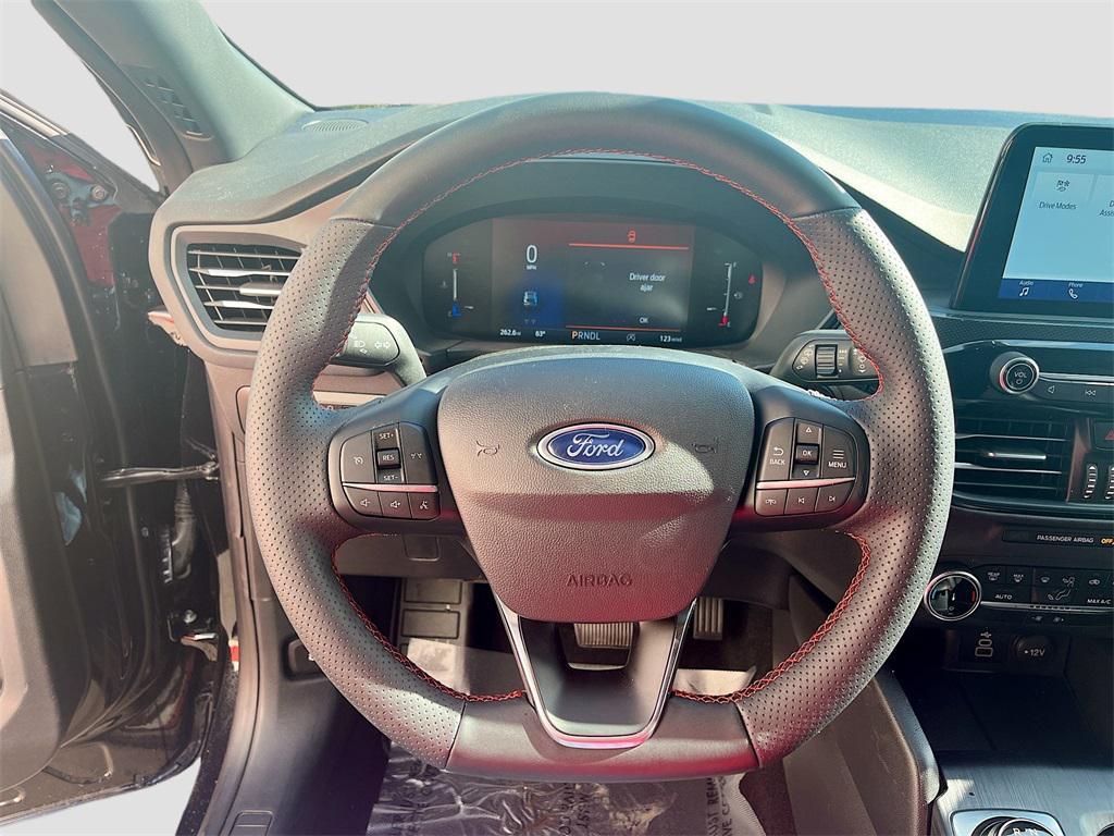 used 2025 Ford Escape car, priced at $26,000