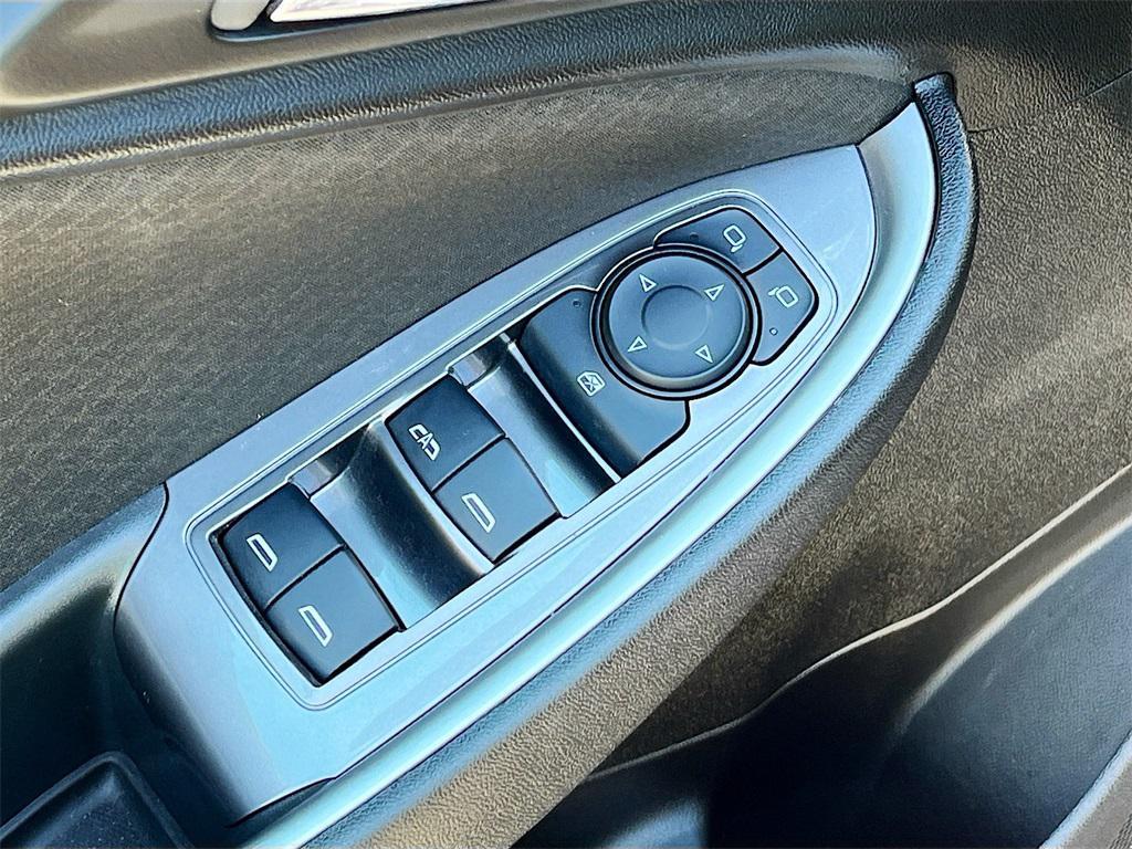 used 2025 Chevrolet Malibu car, priced at $19,000