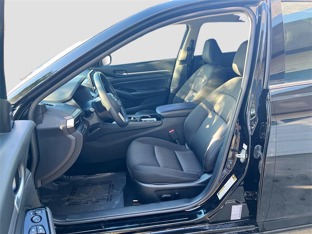used 2023 Nissan Altima car, priced at $19,100