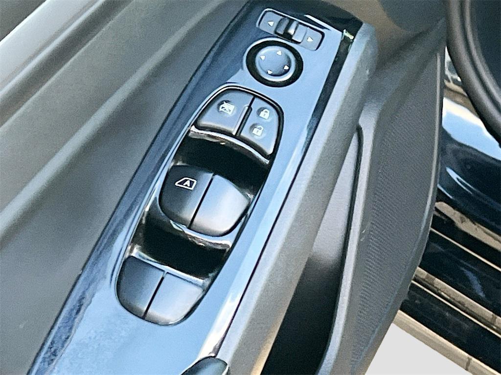 used 2023 Nissan Altima car, priced at $19,100