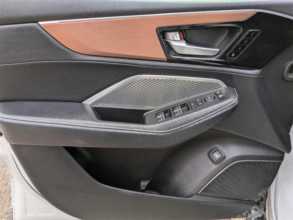 used 2022 Acura MDX car, priced at $29,700