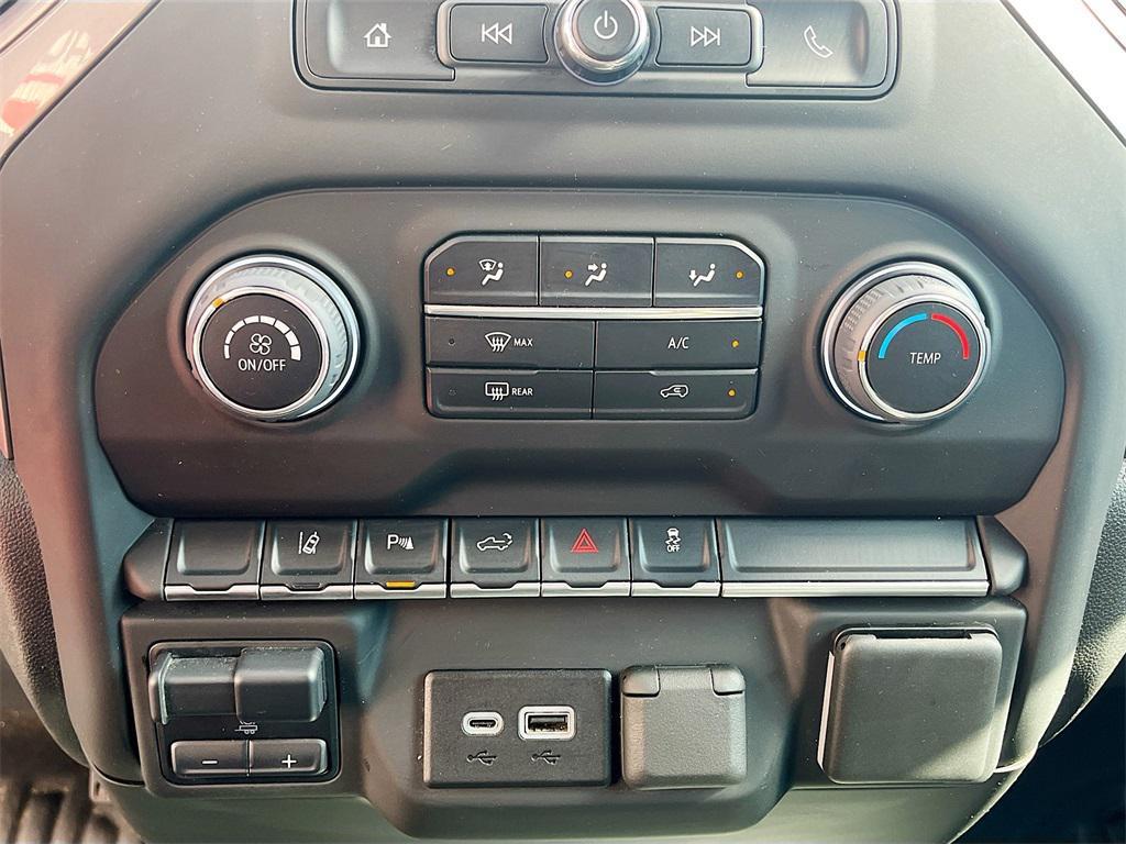 used 2024 Chevrolet Silverado 2500 car, priced at $38,500