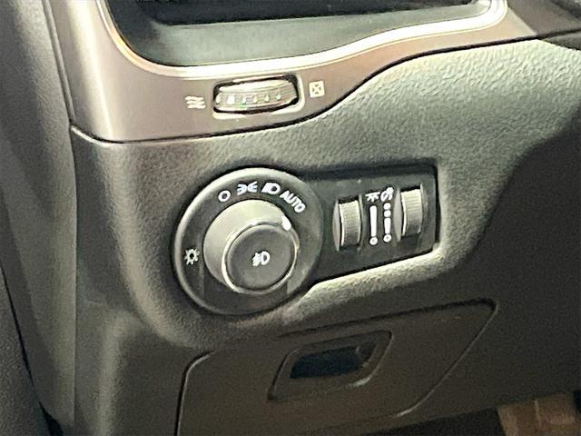 used 2022 Jeep Cherokee car, priced at $20,700