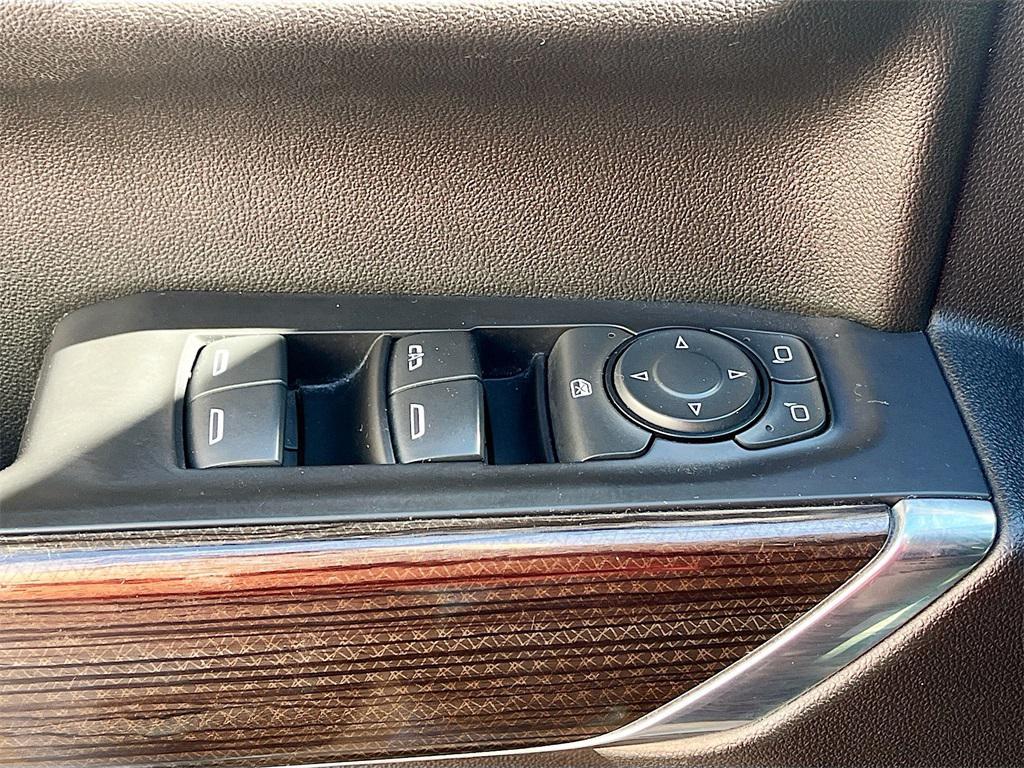 used 2021 Chevrolet Silverado 1500 car, priced at $37,000