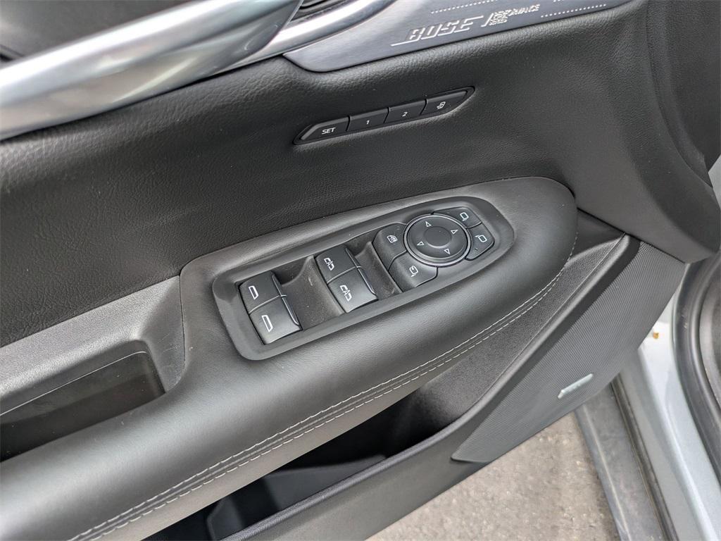 used 2024 Cadillac XT5 car, priced at $35,000