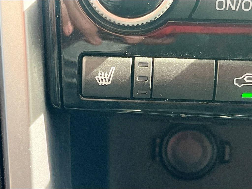 used 2022 Subaru Ascent car, priced at $28,200