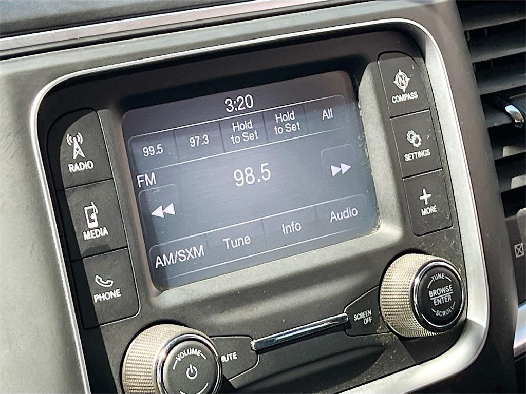 used 2021 Ram 1500 Classic car, priced at $24,000