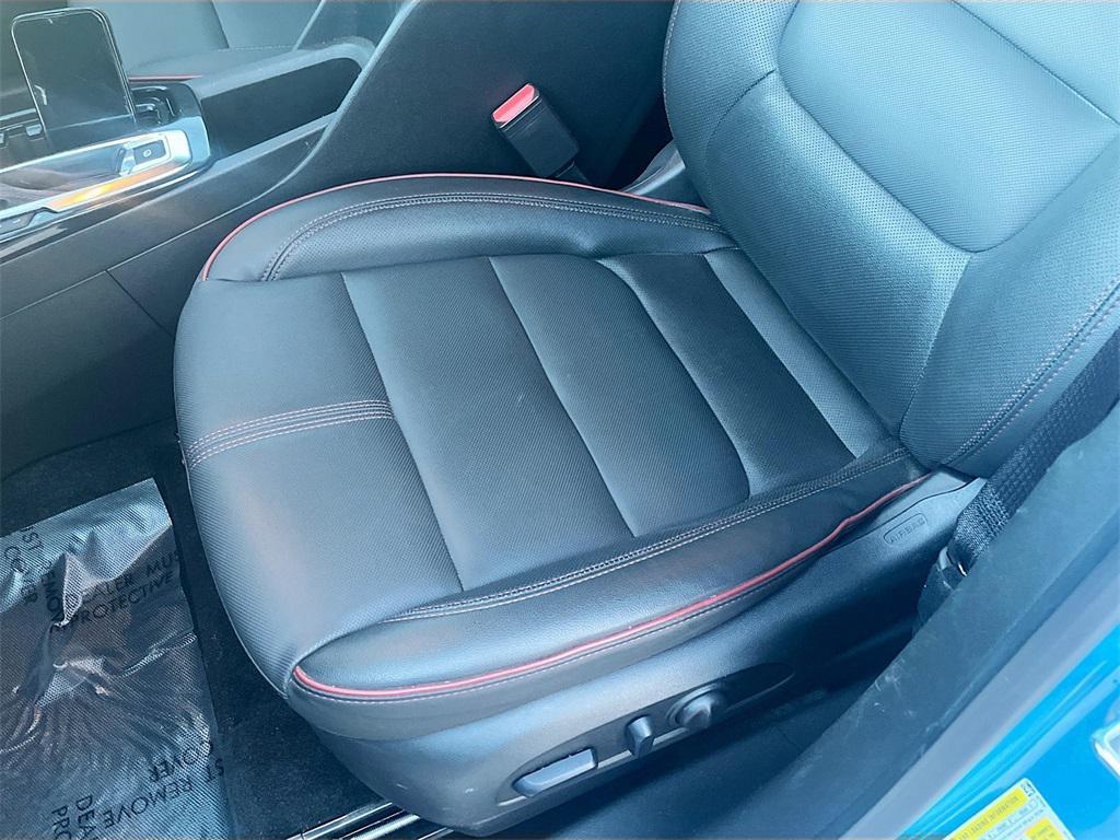 used 2025 Chevrolet TrailBlazer car, priced at $25,700