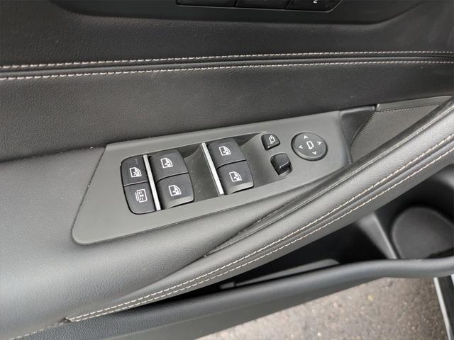 used 2023 BMW M550 car, priced at $56,400
