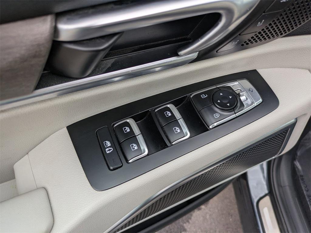 used 2022 Kia Telluride car, priced at $32,000