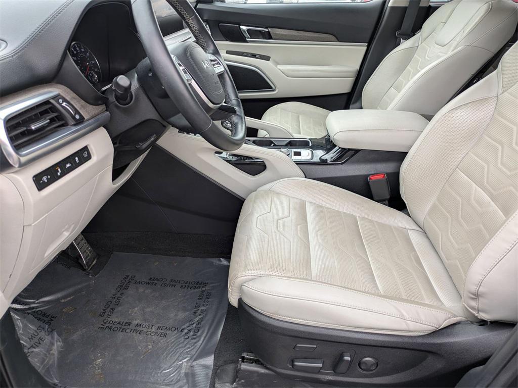 used 2022 Kia Telluride car, priced at $32,000