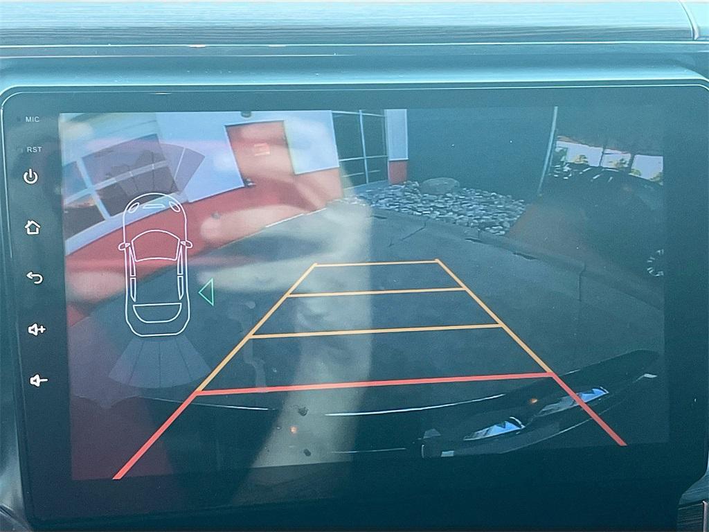 used 2018 Ram 2500 car, priced at $33,000