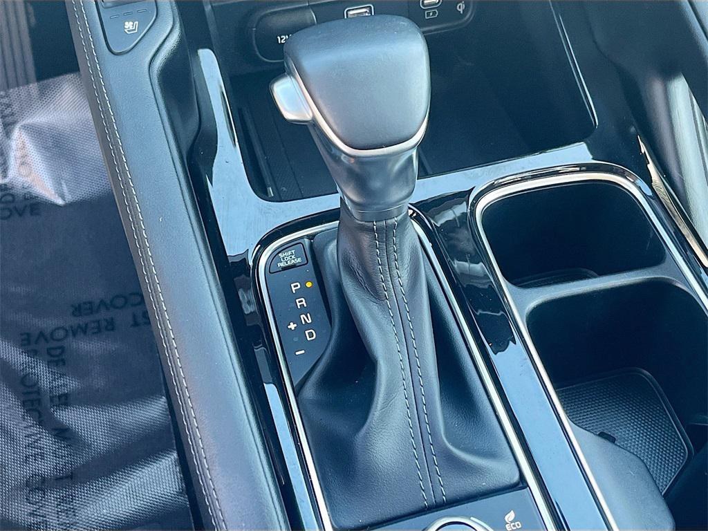 used 2024 Kia Telluride car, priced at $33,400