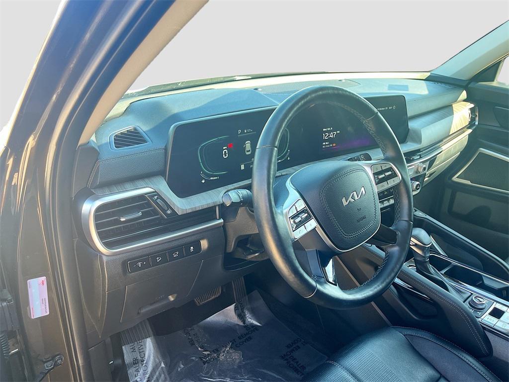 used 2024 Kia Telluride car, priced at $33,400