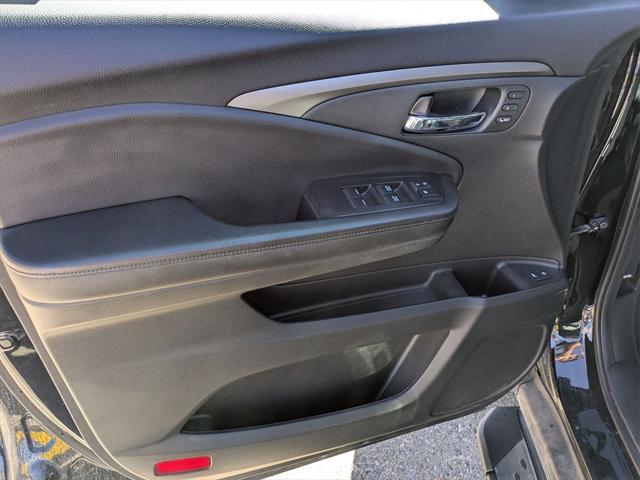 used 2021 Honda Pilot car, priced at $26,500