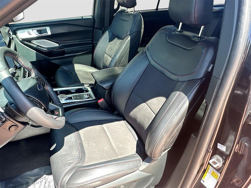 used 2023 Ford Explorer car, priced at $40,500