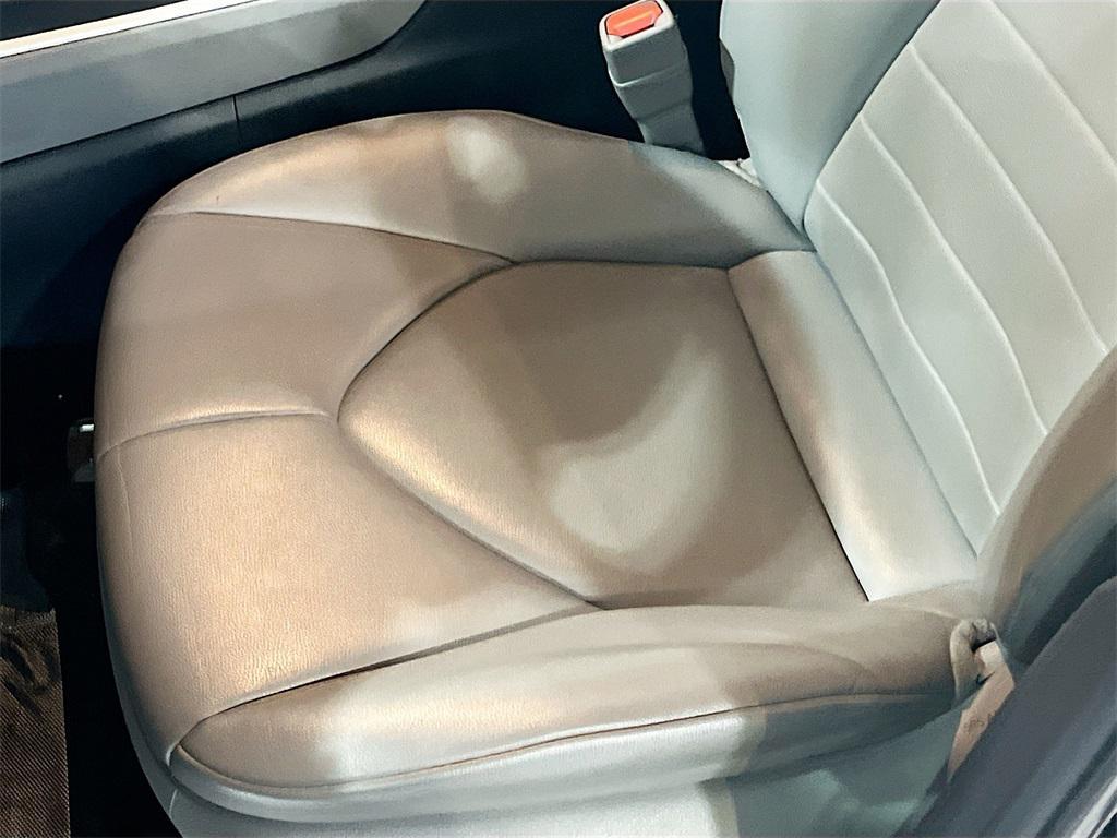 used 2022 Toyota Highlander car, priced at $32,600