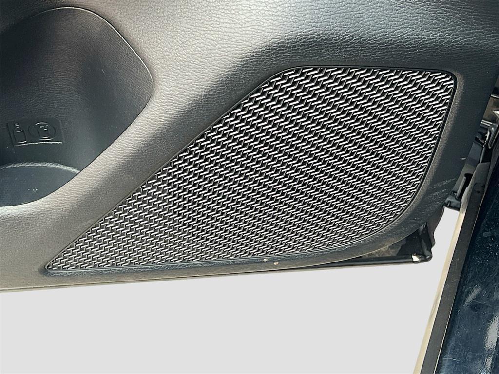 used 2022 Mitsubishi Outlander car, priced at $20,000