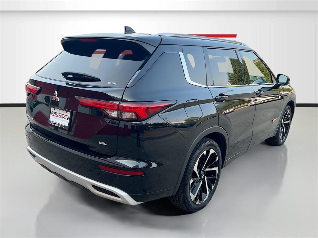 used 2022 Mitsubishi Outlander car, priced at $20,000