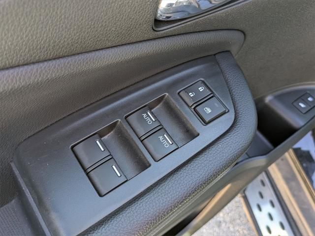 used 2021 Honda Pilot car, priced at $26,500
