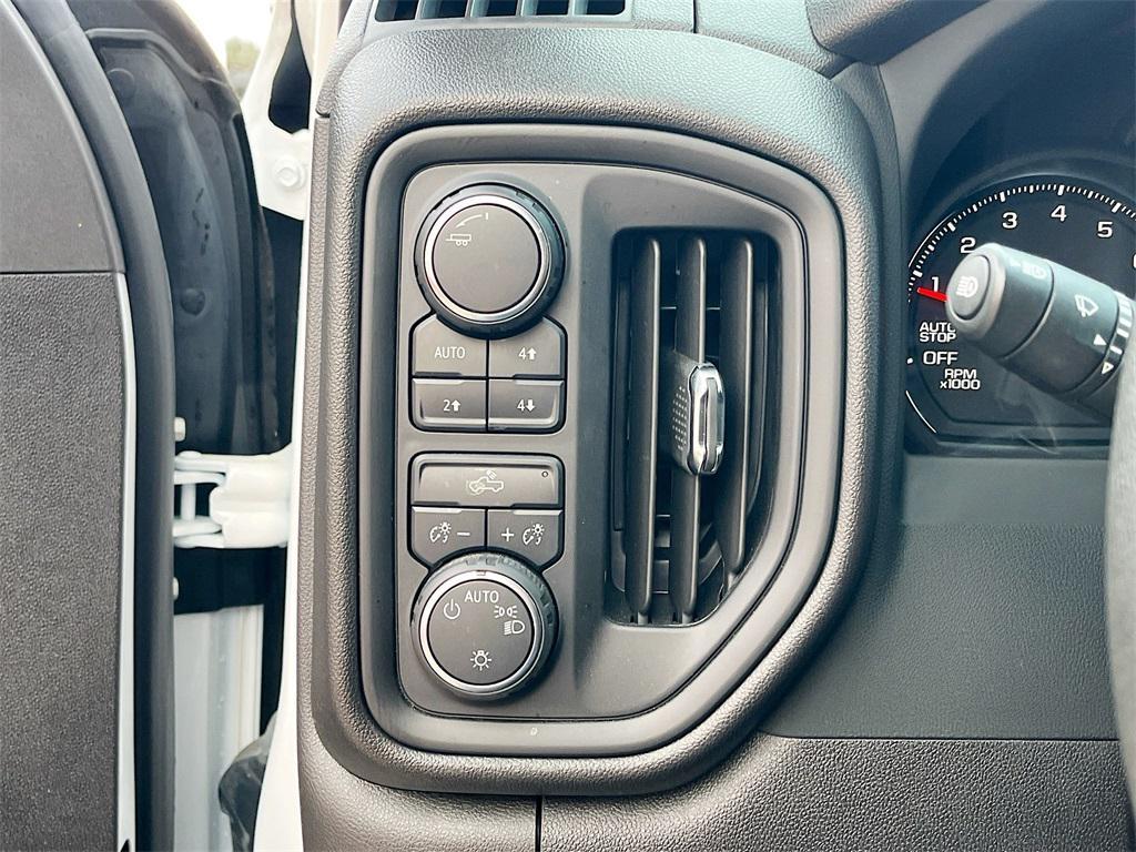 used 2024 Chevrolet Silverado 1500 car, priced at $38,700