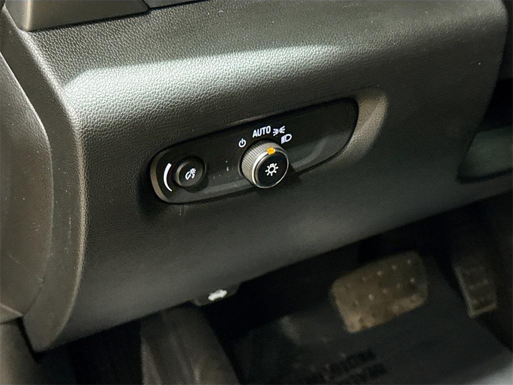 used 2023 Chevrolet Traverse car, priced at $29,500