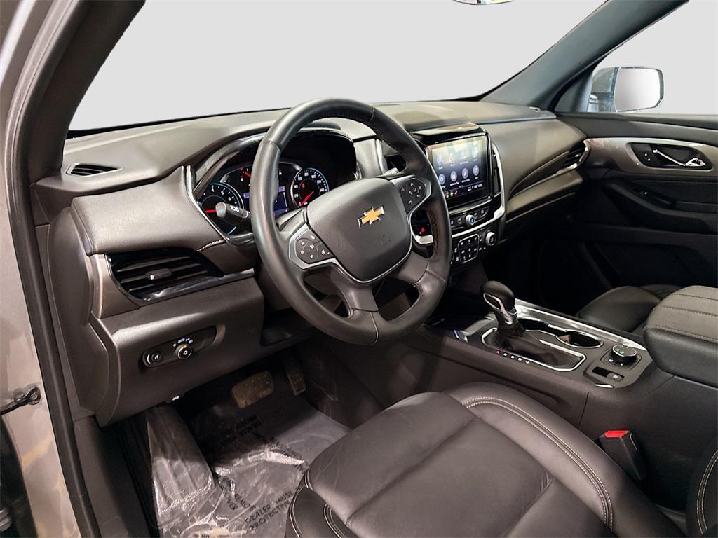 used 2023 Chevrolet Traverse car, priced at $29,500