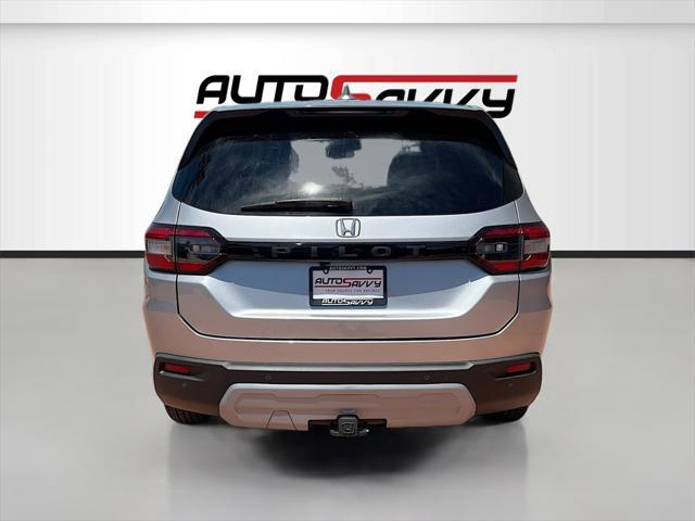 used 2025 Honda Pilot car, priced at $38,500